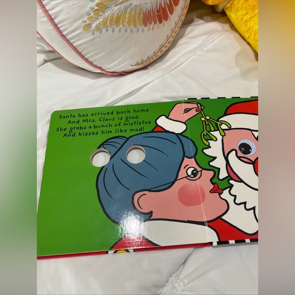 Funny Faces Santa Claus Book - Picture 7 of 16
